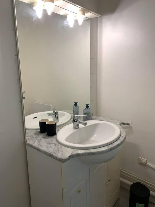 Jolie Studio En Centre Ville Châteauroux Zewnętrze zdjęcie