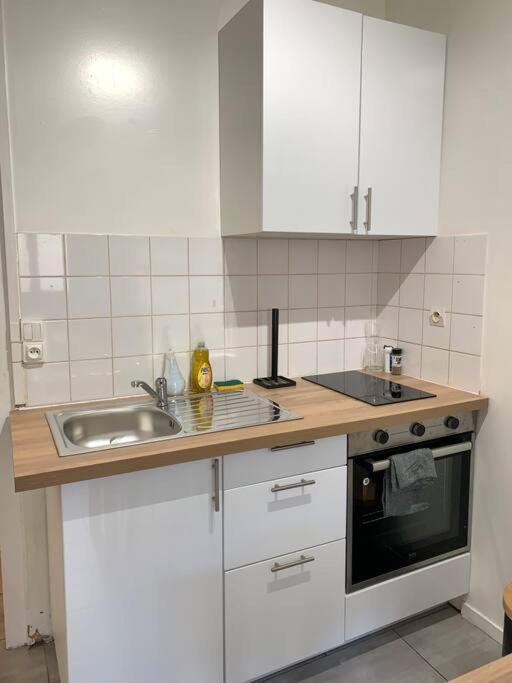 Jolie Studio En Centre Ville Châteauroux Zewnętrze zdjęcie